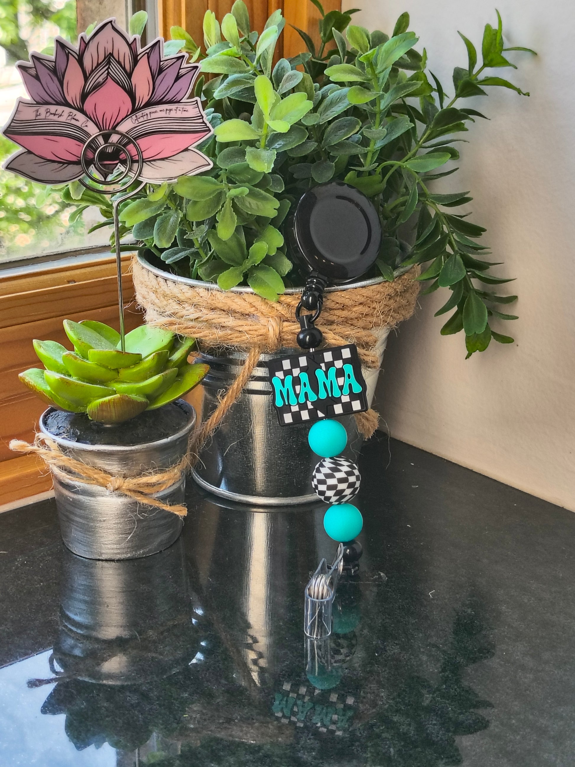 Mama Badge Reel